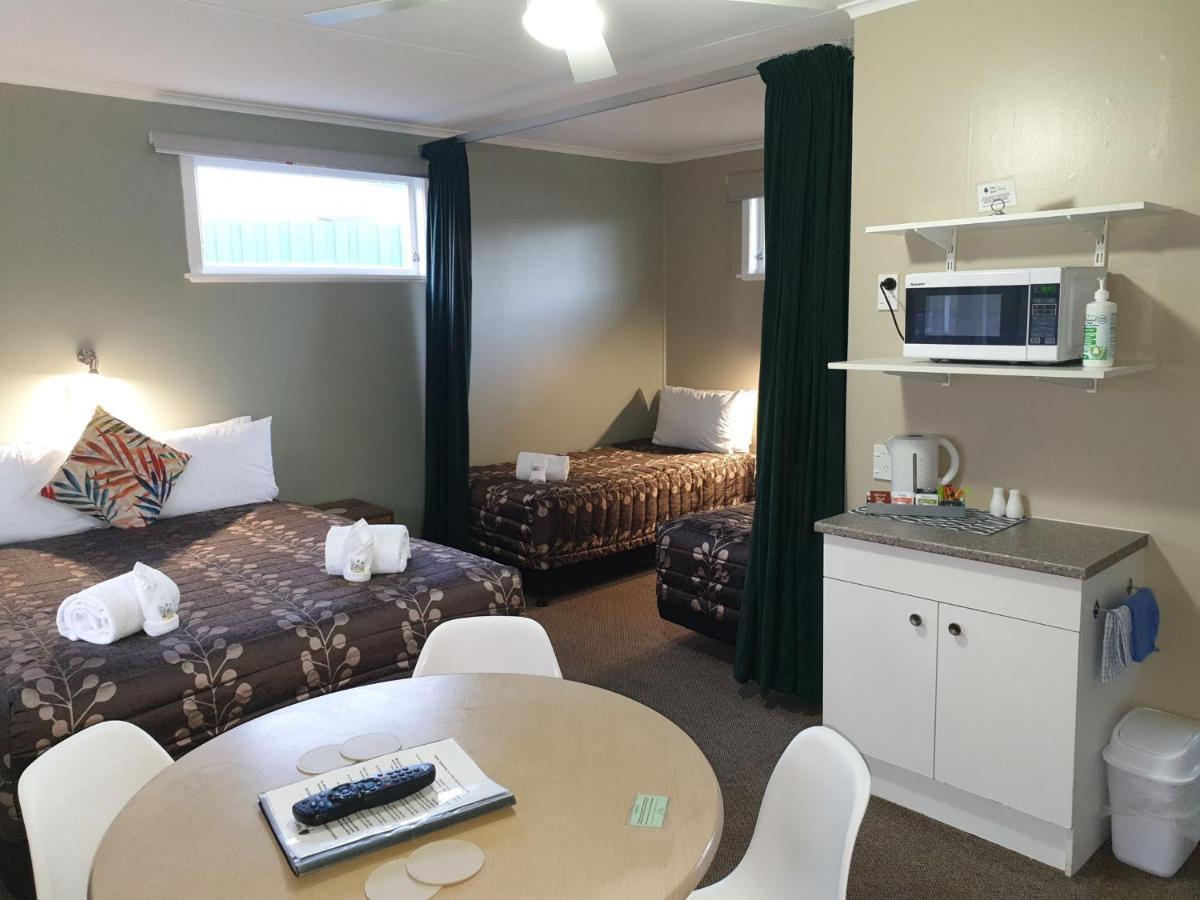 Palm Motel Waihi Exterior photo
