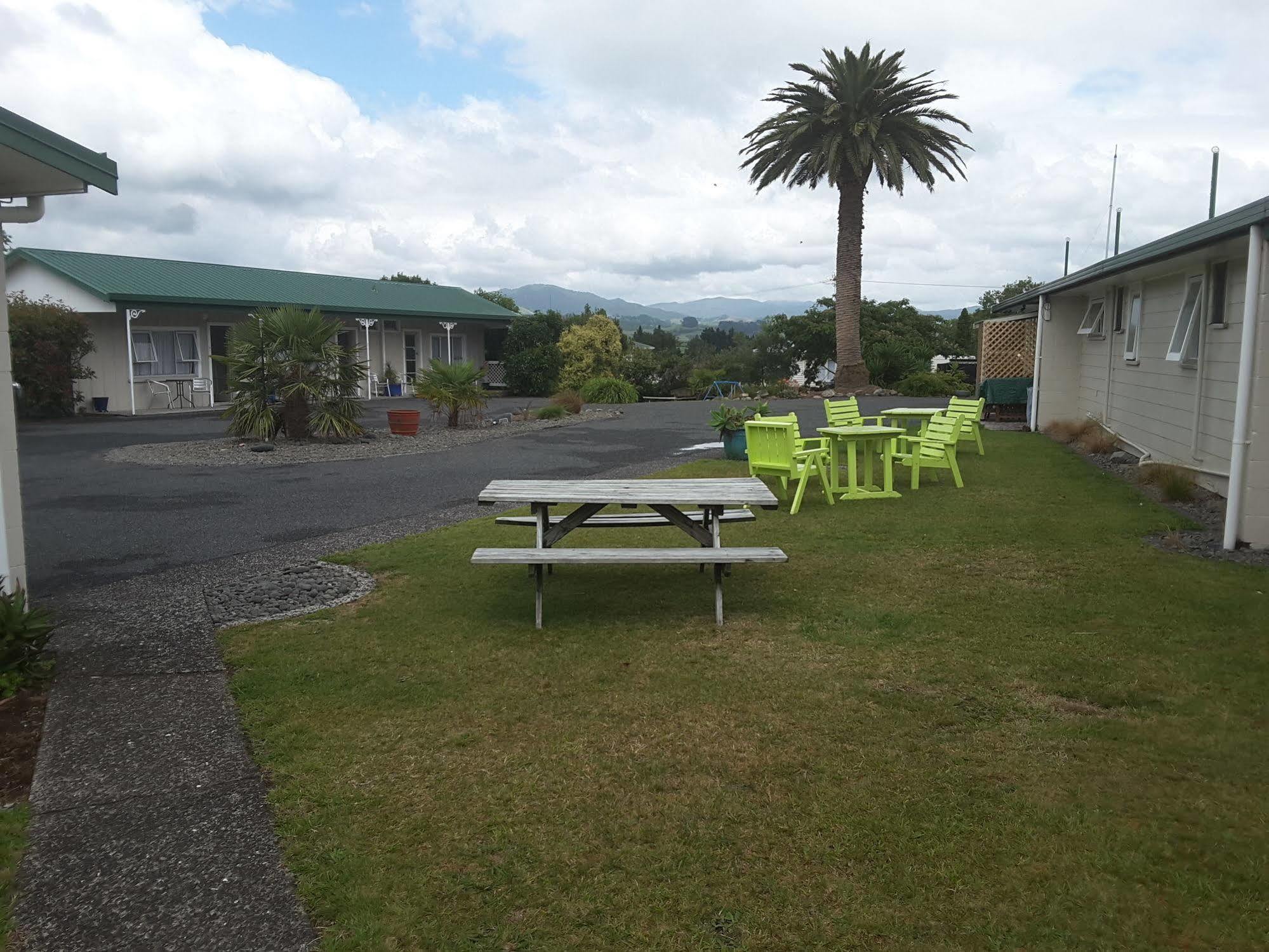 Palm Motel Waihi Exterior photo