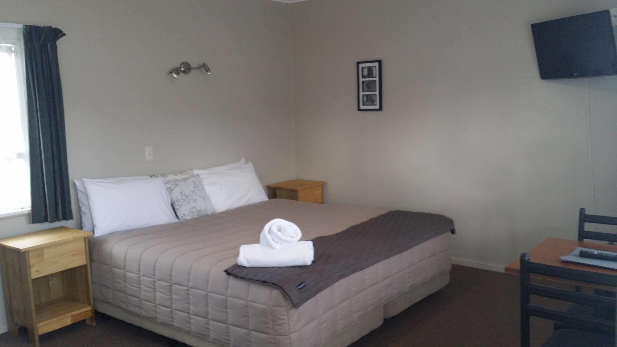 Palm Motel Waihi Exterior photo