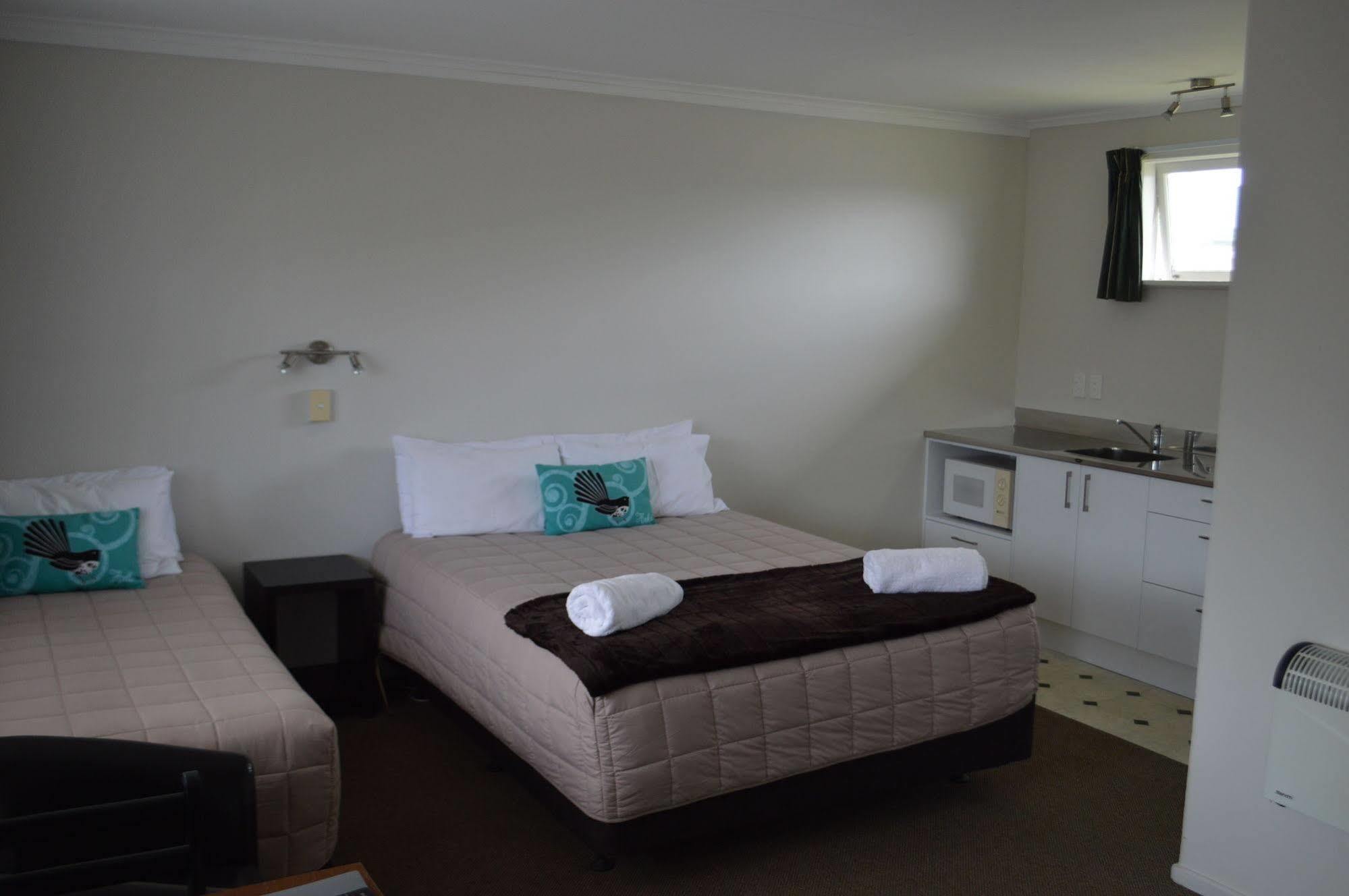 Palm Motel Waihi Exterior photo