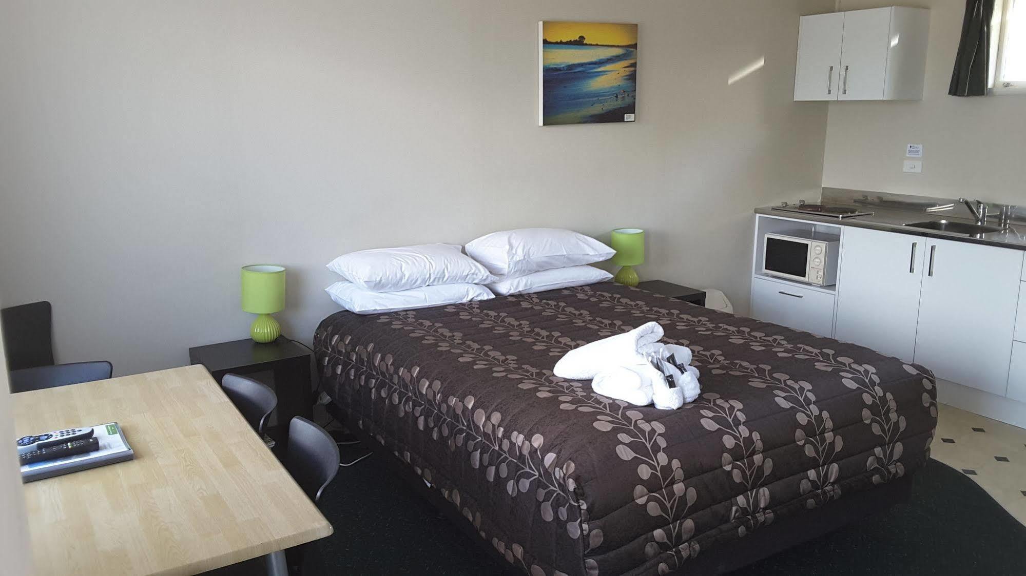 Palm Motel Waihi Exterior photo